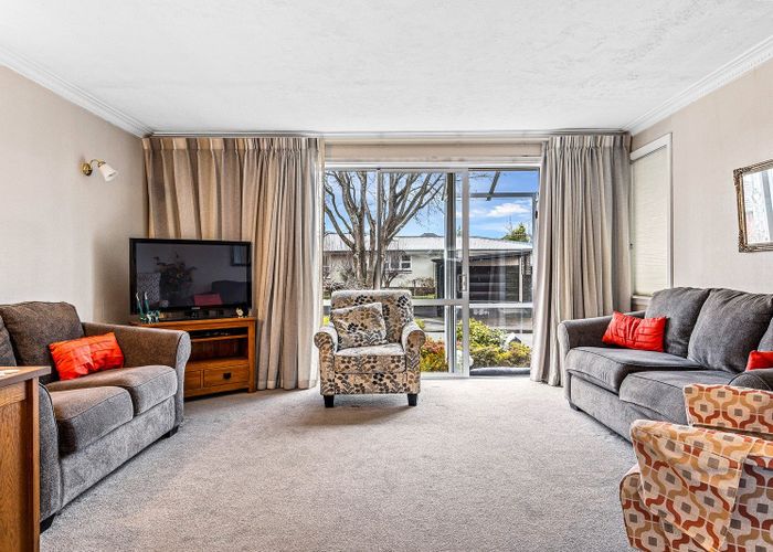  at 1/5 Chislehurst Place, Bryndwr, Christchurch