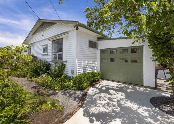  at 43 Dorset Avenue, Westown, New Plymouth