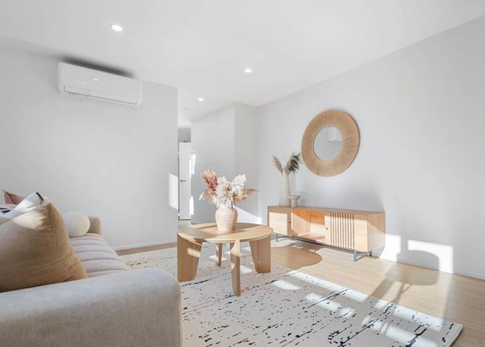  at 24F Roberts Road, Glenfield, North Shore City, Auckland