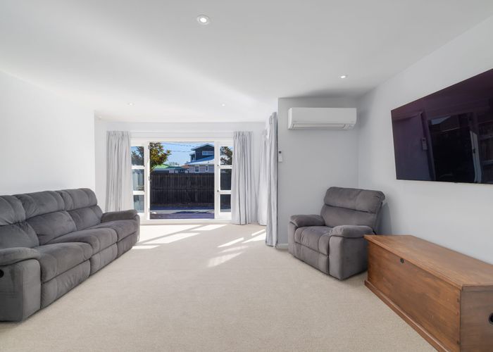  at 2 Pembroke Street, Avondale, Christchurch