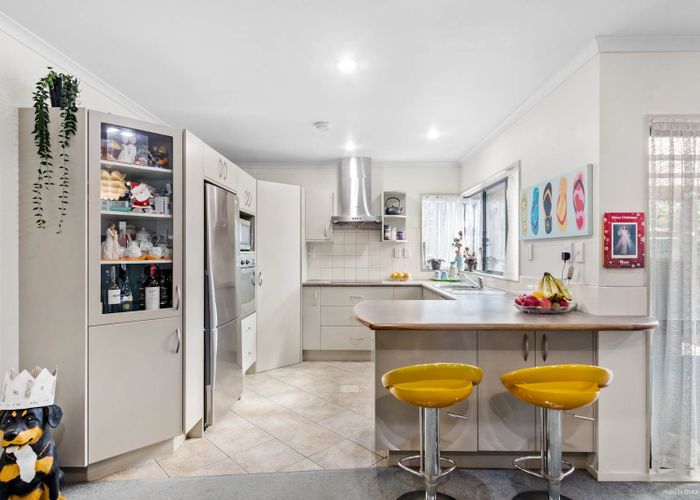  at 30 Broadhurst Road, Flat Bush, Auckland