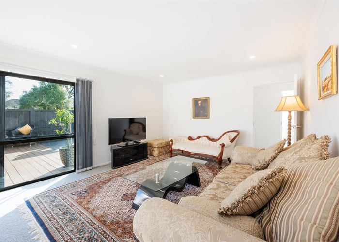  at 1 William Street, Marton