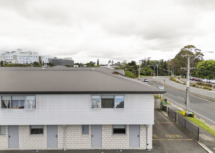  at 1/81 Normandy Avenue, Melville, Hamilton, Waikato