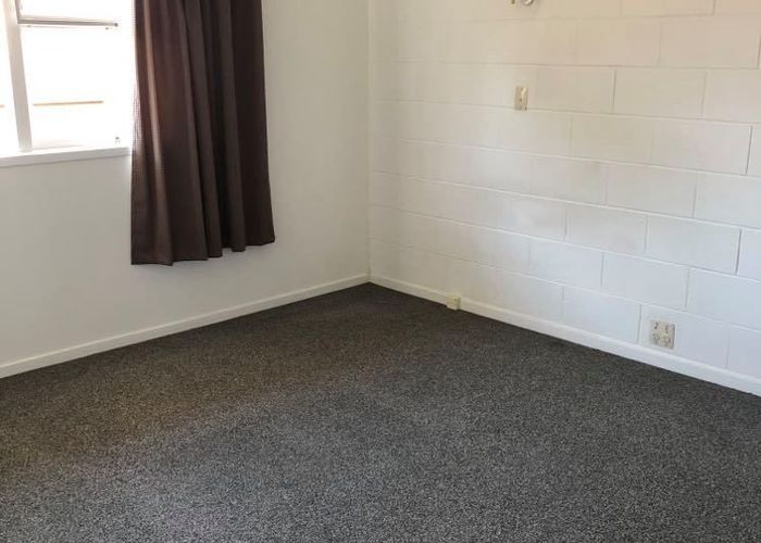  at 54B Hillcrest Avenue, Hillcrest, North Shore City, Auckland