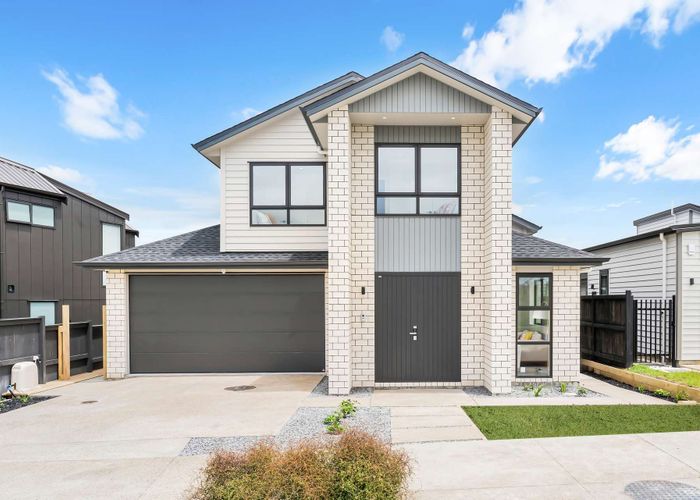  at 5 Seagreen Avenue, Rosehill, Papakura