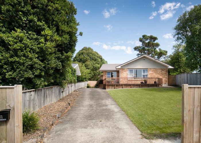  at 8 Perth Place, Awapuni, Palmerston North