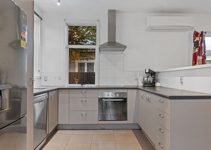  at 6 Lionel Street, Avonside, Christchurch City, Canterbury