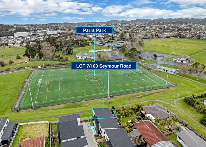  at 100E Seymour Road, Sunnyvale, Waitakere City, Auckland