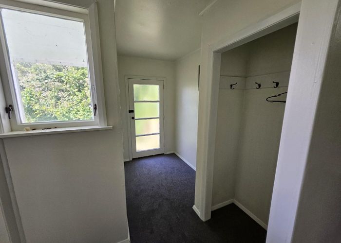  at 12A Somerset Place, Cannons Creek, Porirua, Wellington