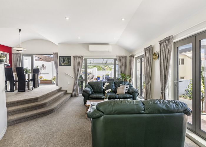  at 11 Renway Rise, Somerville, Auckland