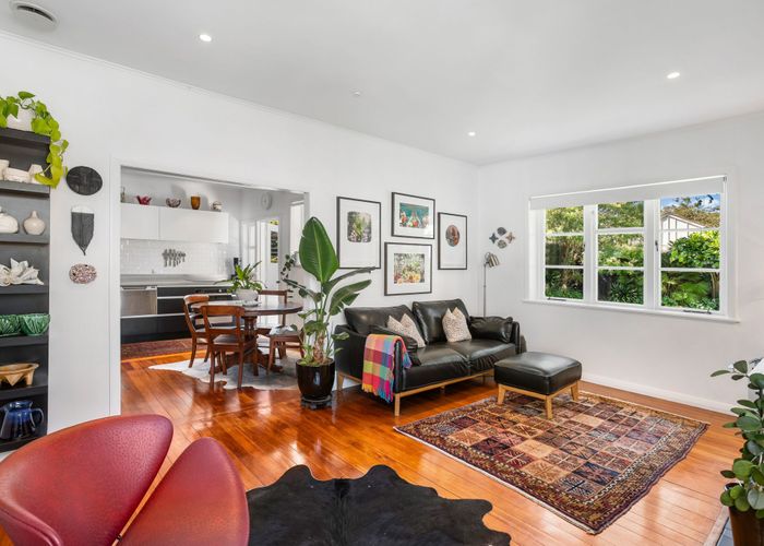  at 24 Massey Avenue, Greenlane, Auckland City, Auckland