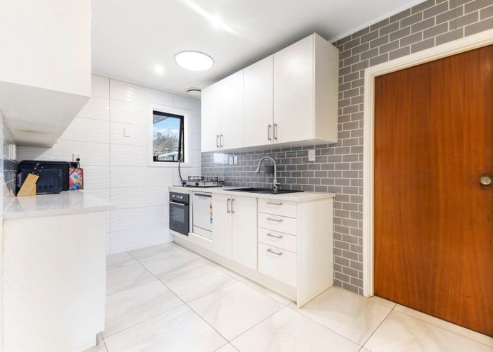  at 2/232 St George Street, Papatoetoe, Manukau City, Auckland