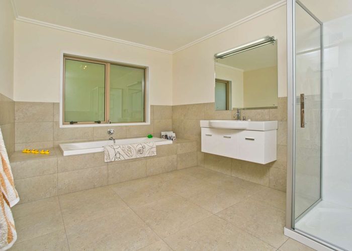  at 12 Stevensons Crescent, Albany