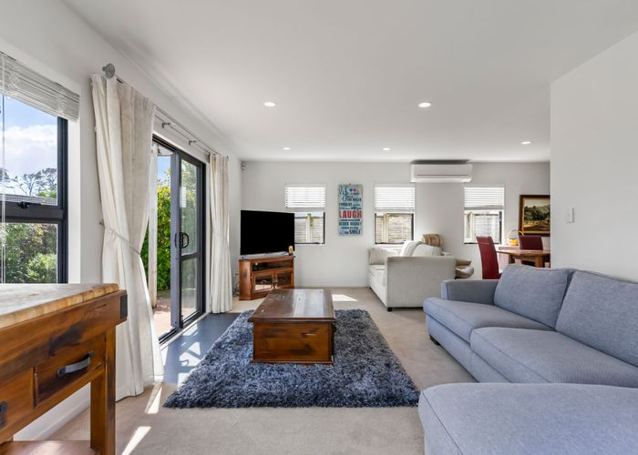  at 3/64 Schnapper Rock Road, Schnapper Rock, North Shore City, Auckland