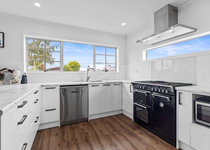  at 19 Endeavour Avenue, Welcome Bay, Tauranga, Bay Of Plenty