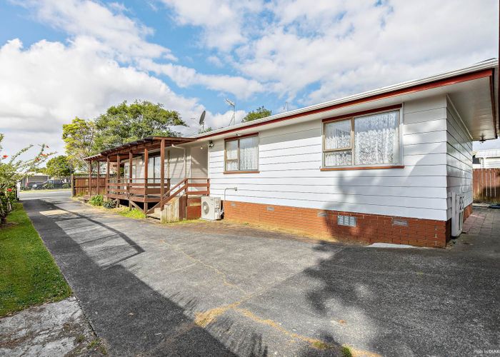  at 55 Boundary Road, Clover Park, Auckland
