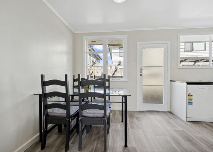  at 2/50 Ferndale Road, Mount Wellington, Auckland City, Auckland
