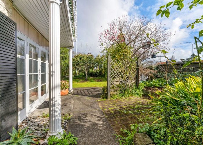  at 1/1 Orakei Road, Remuera, Auckland