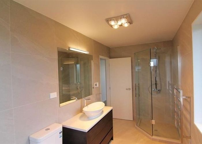  at 31 Pickaberry Avenue, Karaka, Papakura