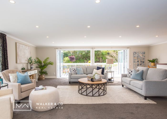  at 6 Vista Crescent, Maoribank, Upper Hutt