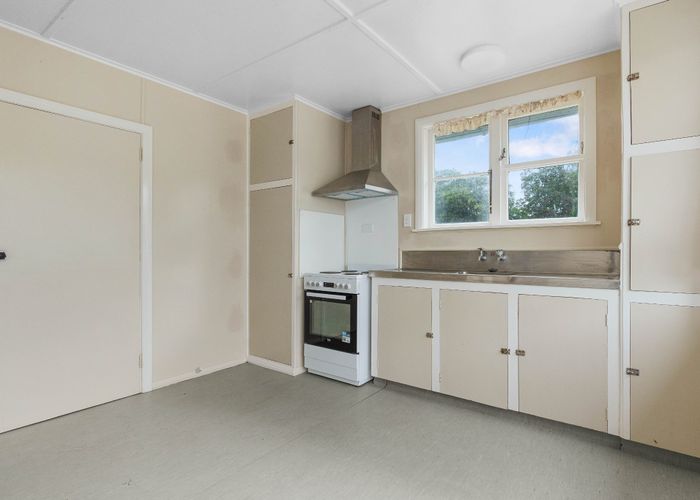  at 20 Stamford Place, Lansdowne, Masterton