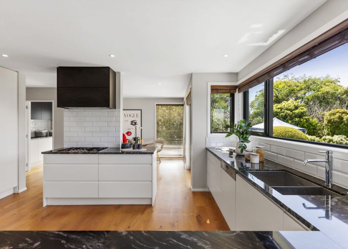  at 3A Vaughan Crescent, Murrays Bay, Auckland