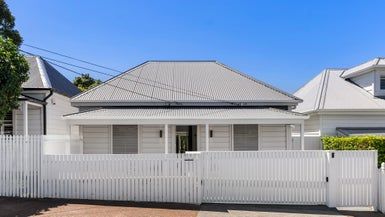  at 74 Brighton Road, Parnell, Auckland