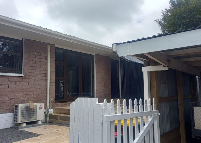  at 2/72 Rosella Road, Mangere East, Manukau City, Auckland