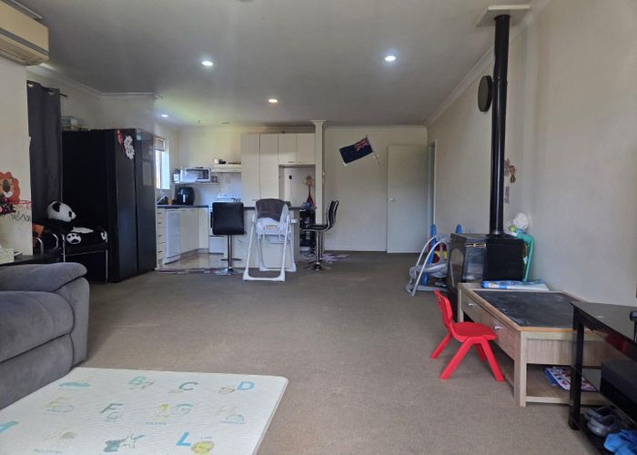  at 17A Thistledown Place, Woolston, Christchurch City, Canterbury