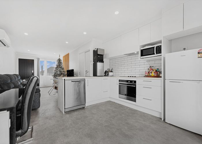  at 2/78 Swaffield Road, Papatoetoe, Manukau City, Auckland