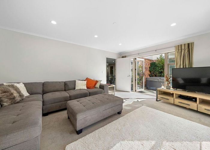  at 42 Evergreen Crescent, Trentham, Upper Hutt