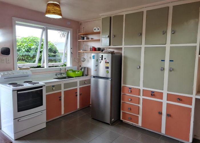  at 2/17 Waimairi Road, Upper Riccarton, Christchurch City, Canterbury
