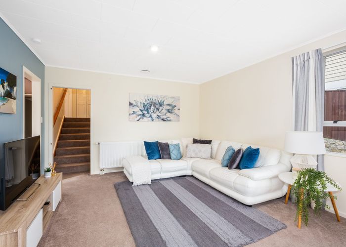 at 15 Robson Street, Stokes Valley, Lower Hutt