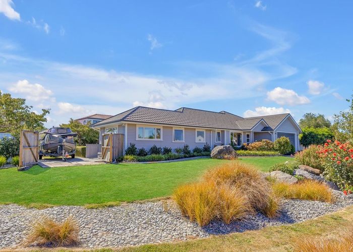  at 3 Nautilus Place, Spencerville, Christchurch