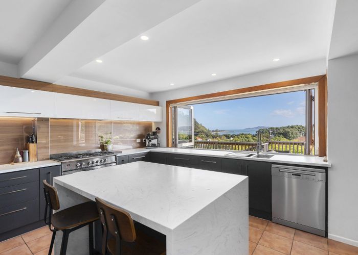  at 15 Kotari Road, Days Bay, Lower Hutt