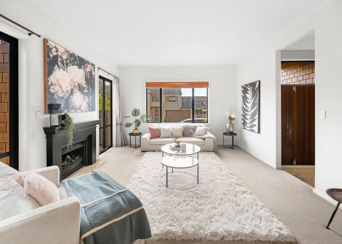 at 7 Kingsgate Place, Dannemora, Auckland