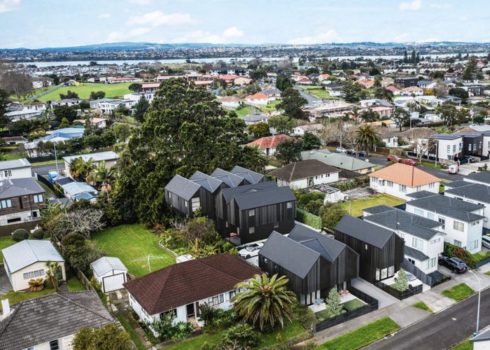  at 1-9/48 Torrington Crescent, Glen Innes, Auckland City, Auckland