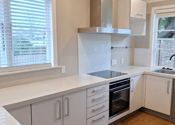  at 15 Savage Crescent, Upper Hutt, Upper Hutt, Wellington