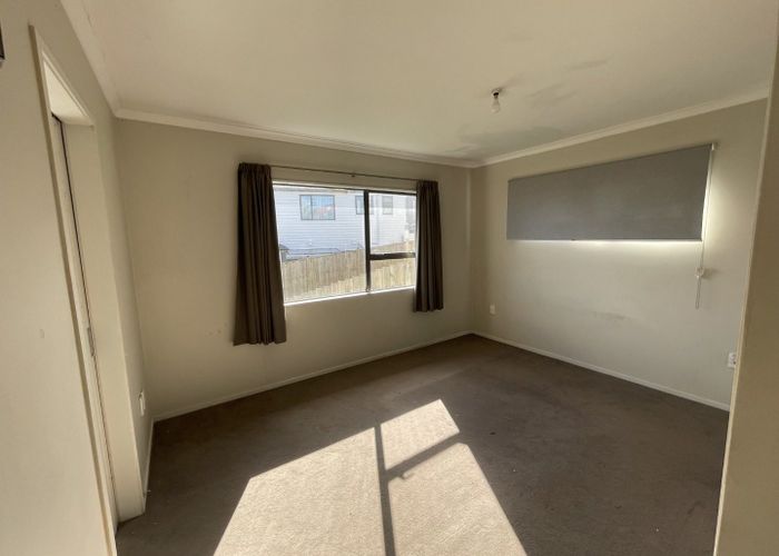  at 148 Aviemore Drive, Highland Park, Manukau City, Auckland