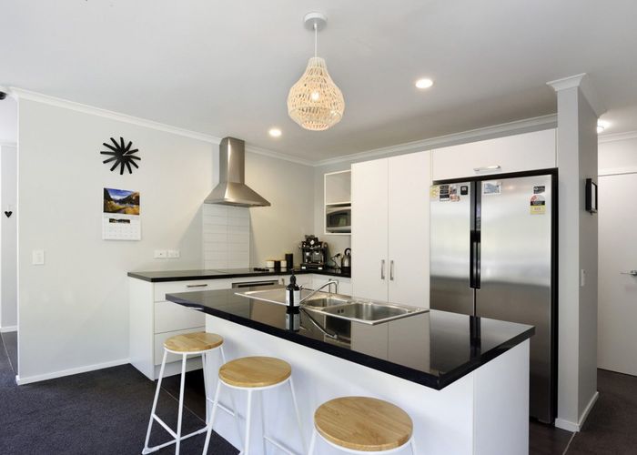  at 7 Olivine Terrace, The Brook, Nelson
