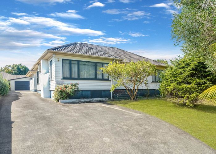  at 33 Miller Road, Mangere Bridge, Auckland