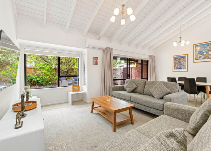  at 1/20 Wolsley Avenue, Milford, Auckland