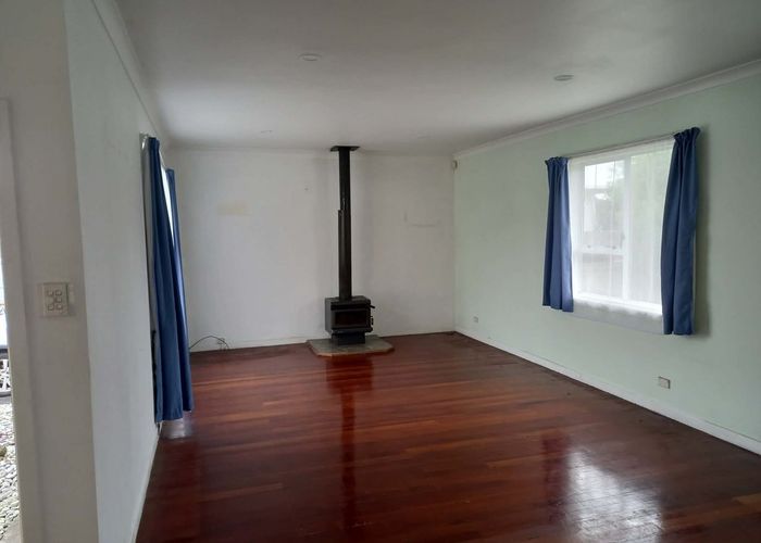  at Papatoetoe, Manukau City, Auckland