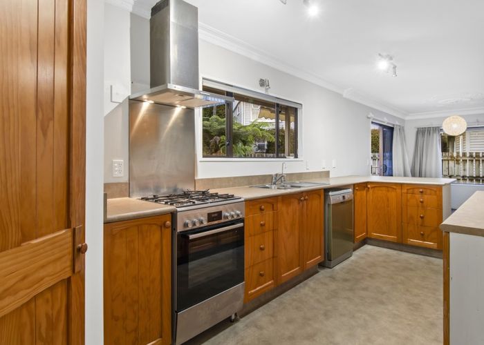 at 1215 Cameron Road, Gate Pa, Tauranga