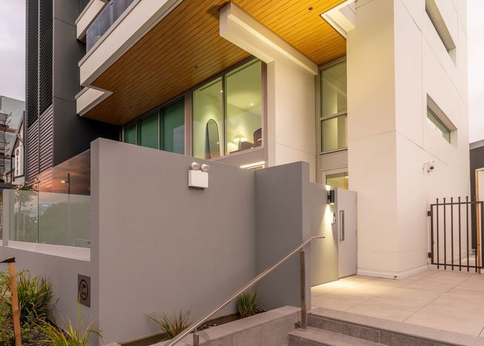  at 1b/66 Oxford Terrace, City Centre, Christchurch City, Canterbury