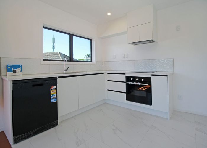 at 20 Richard Avenue, Bucklands Beach, Manukau City, Auckland