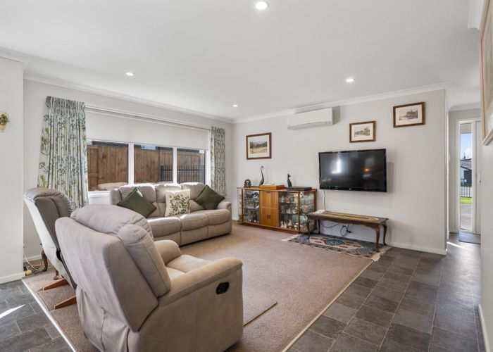  at 8 Coad Lane, Pyes Pa, Tauranga, Bay Of Plenty