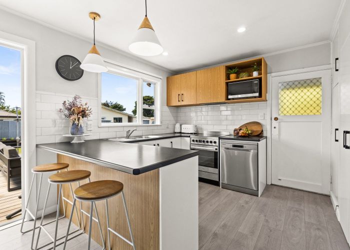  at 21 Bill Hercock Street, Pirimai, Napier, Hawke's Bay