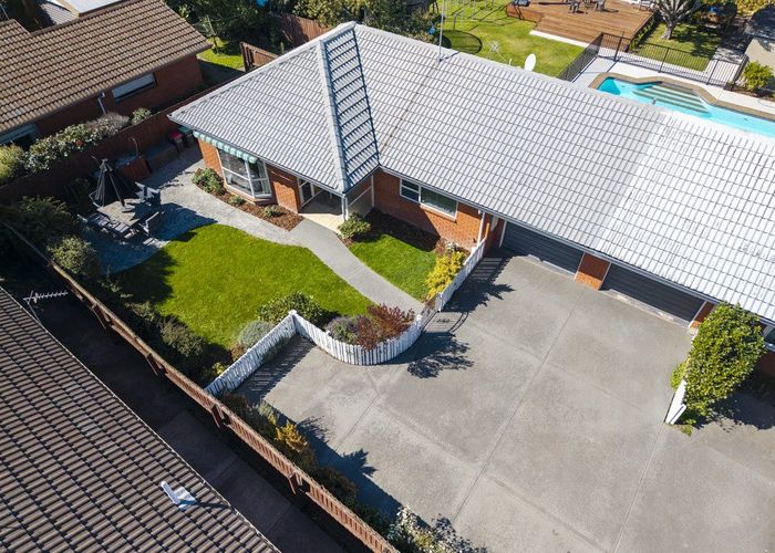  at 2/37 Tivoli Place, Bishopdale, Christchurch City, Canterbury