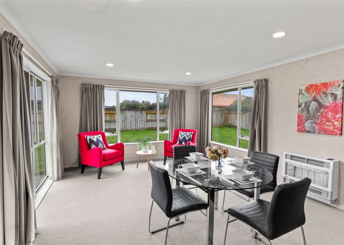  at 5 Boston Parade, Kelvin Grove, Palmerston North